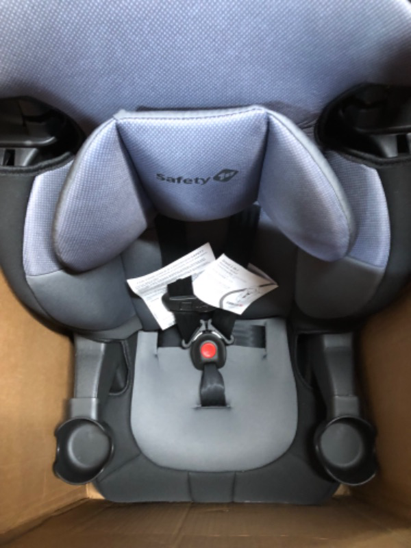 Photo 1 of * used * dirty * 
Safety 1st Grand 2-in-1 Booster Car Seat, Extended Use: Forward-Facing with Harness