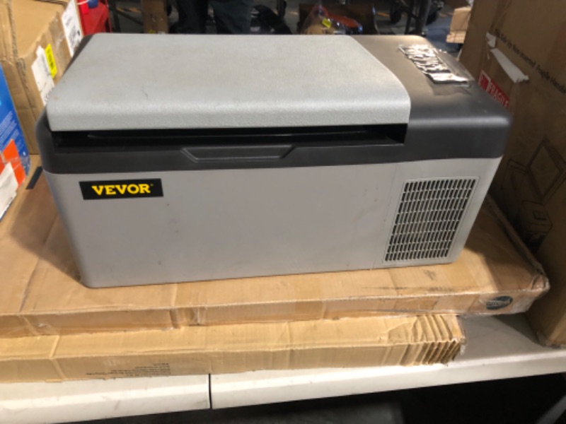 Photo 1 of *PARTS* *SEE NOTES* VEVOR 12 Volt Refrigerator 16 Qt, Portable Mini Car Fridge 