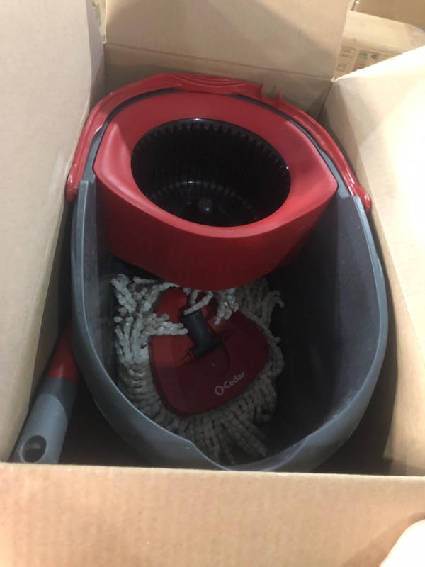 Photo 4 of (USED) O-Cedar EasyWring Microfiber Spin Mop, Bucket Floor Cleaning System, Red, Gray