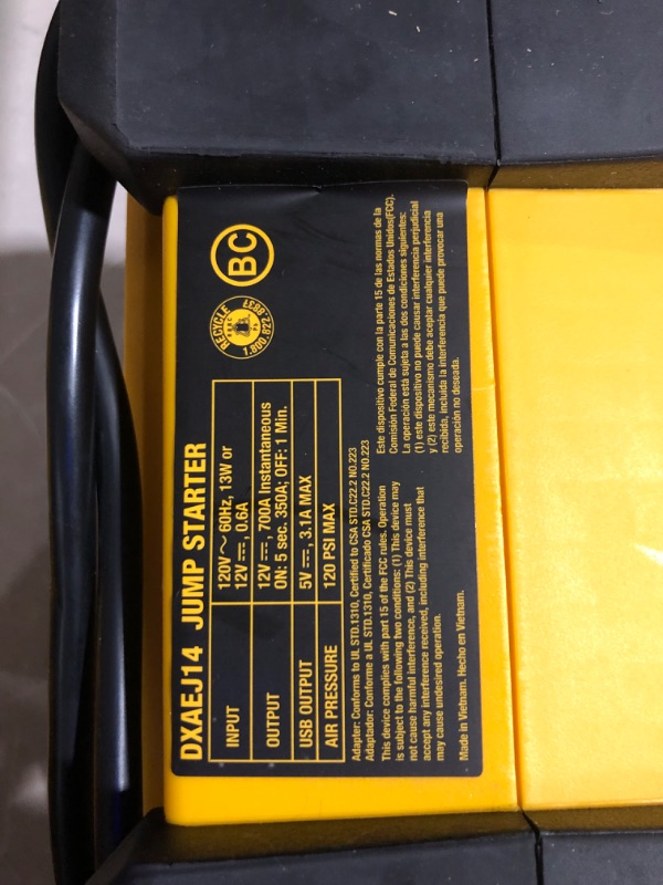 Photo 7 of ***POWERS ON - UNABLE TO TEST FURTHER - NO CHARGER***
DEWALT DXAEJ14 Digital Portable Power Station Jump Starter
