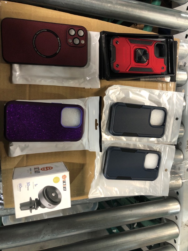 Photo 1 of (nonrefundable) Iphone case bundle