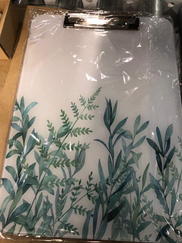 Photo 1 of (NONREFUNDABLE) Home goods bundle 