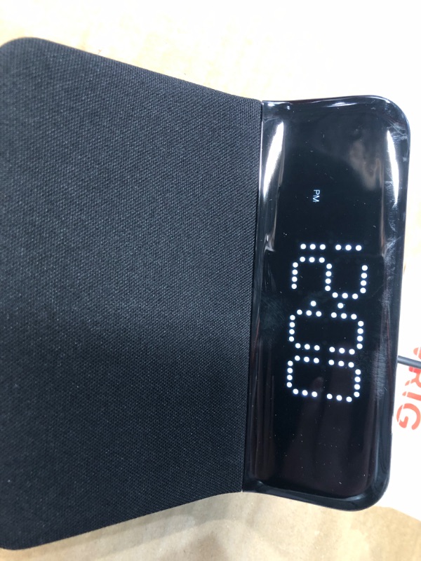 Photo 1 of Wake & Charge wireless phone charger and clock