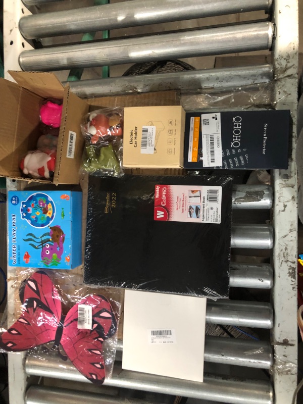 Photo 1 of **MISCELLANEOUS BUNDLE ITEMS NO RETURNS**