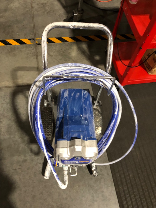 Photo 7 of ***NOT FUNCTIONAL - FOR PARTS - NONREFUNDABLE - SEE COMMENTS***
Graco 17G180 Magnum ProX19 Cart Paint Sprayer, Blue & white