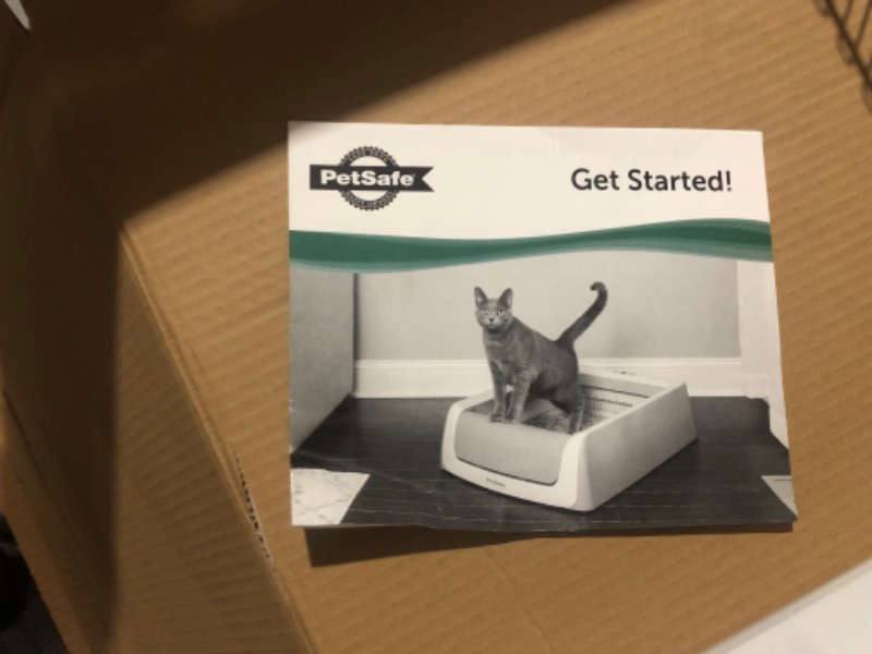 Photo 4 of **NON-REFUNDABLE-SEE COMMENTS** PetSafe ScoopFree Self-Cleaning Cat Litter Box - Never Scoop Again - Hands-Free Cleanup with Disposable Crystal Trays - Less Tracking, Better Odor Control - Health Counter Helps Monitor Your Cat Front-Entry
