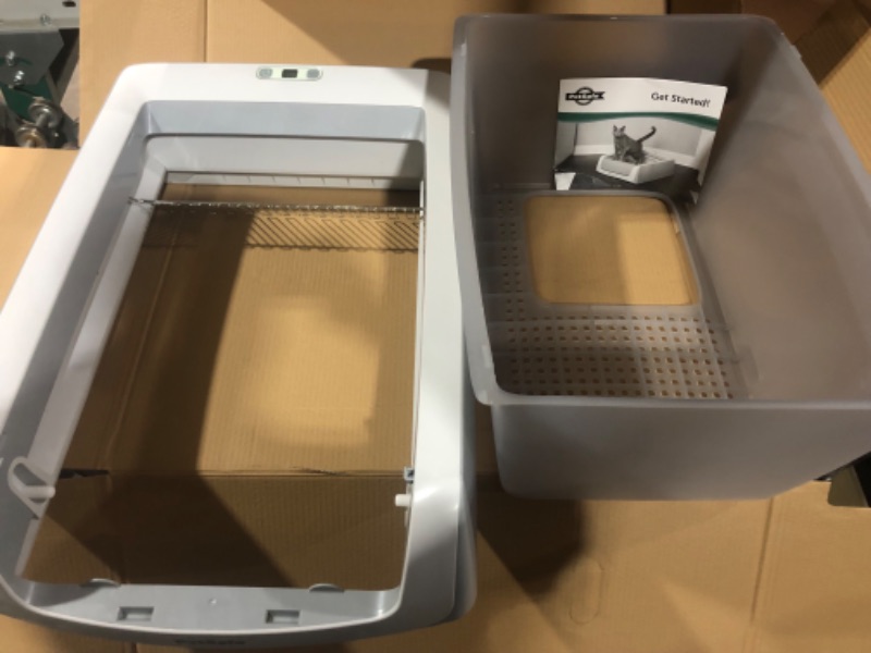 Photo 3 of **NON-REFUNDABLE-SEE COMMENTS** PetSafe ScoopFree Self-Cleaning Cat Litter Box - Never Scoop Again - Hands-Free Cleanup with Disposable Crystal Trays - Less Tracking, Better Odor Control - Health Counter Helps Monitor Your Cat Front-Entry