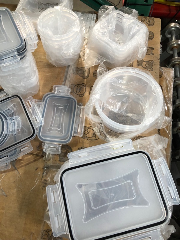 Photo 2 of (Misc sizes) plastic container bundle