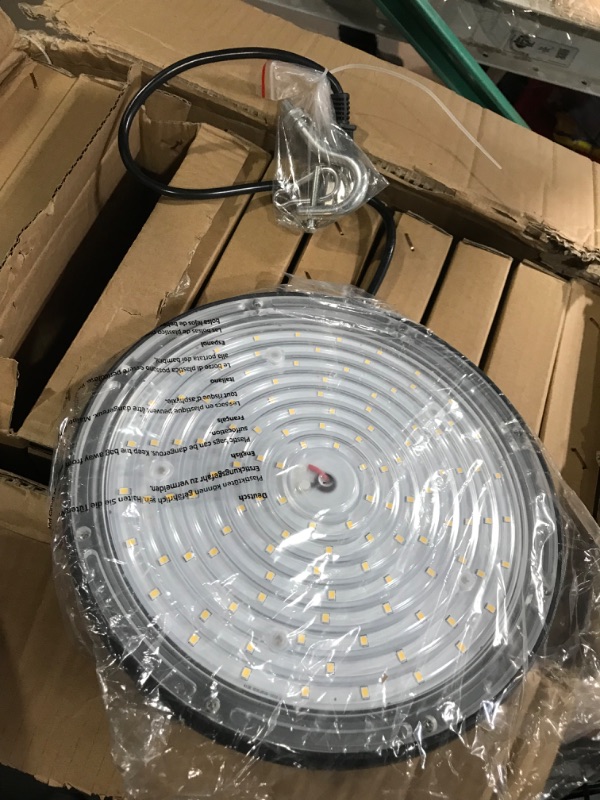 Photo 2 of  LED Industrial High Bay 200 watt 25000 lumens 4000K 277-480V 80 CRI 50000 Hours (93142294) *STOCK PHOTO REFERENCE ONLY