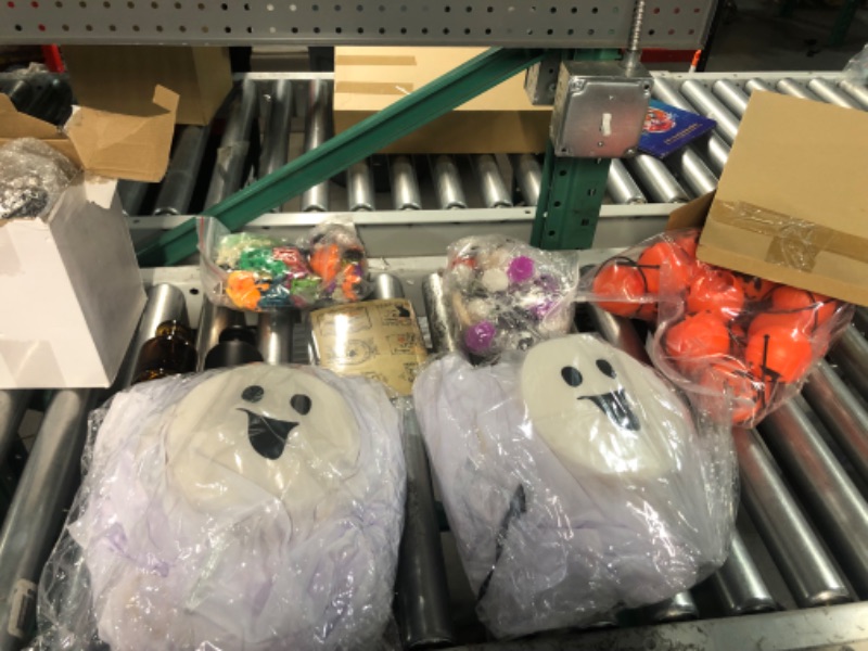 Photo 1 of *Non-Refundable* Halloween Item Bundle