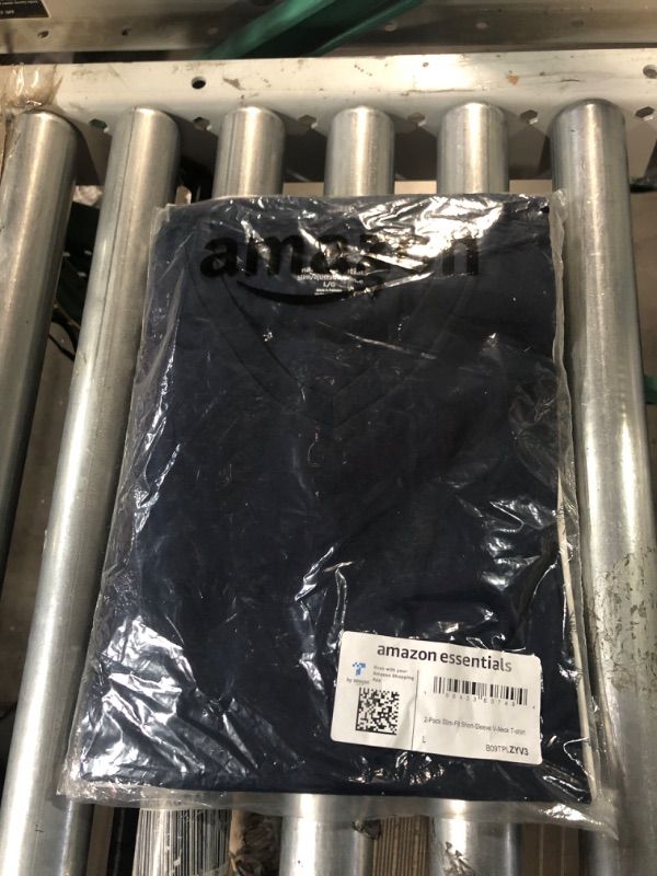 Photo 1 of Amazon Essentials Men's Slim-Fit Short-Sleeve V-Neck T-Shirt, Pack of 2 Large Navy/Boat Print