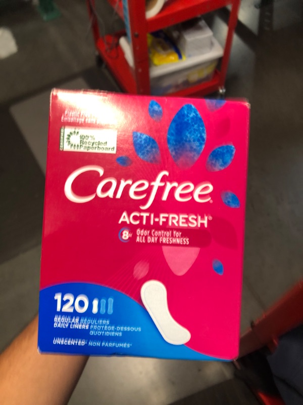 Photo 2 of Carefree Acti-Fresh Panty Liners, Soft and Flexible Feminine Care Protection, Regular, 120 Count, (Package May vary)