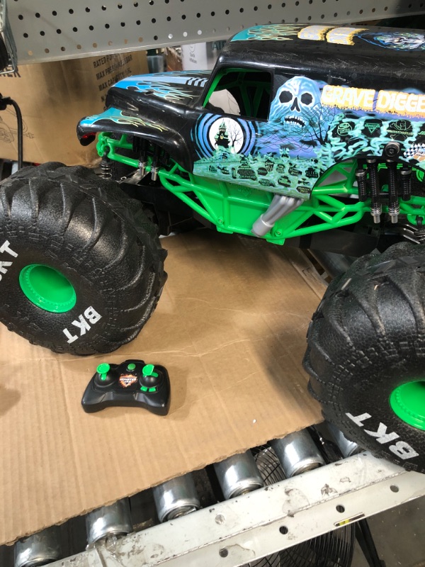 Photo 3 of *FOR PARTS* Monster Jam Official Mega Grave Digger All-Terrain Remote Control Monster Truck with Lights - 1:6 Scale