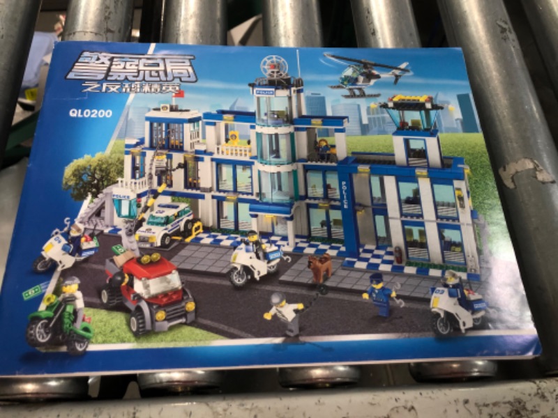 Photo 3 of City Police Station Building Toy Set for Kids,Boys,andGirls,1397 Pieces City Police Station Building Set, MOCREAR