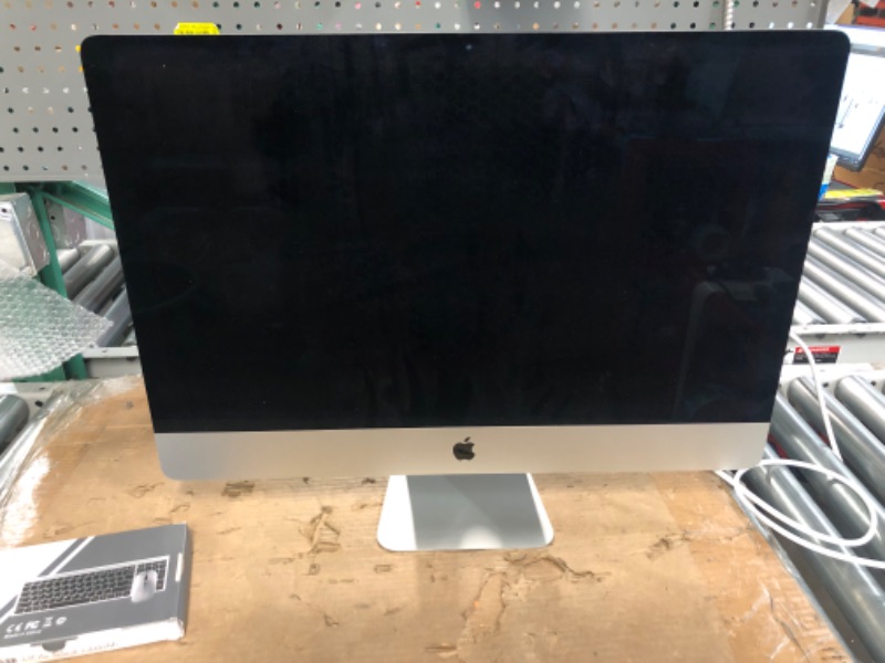 Photo 2 of Apple iMac MK462LL/A 27-inch Desktop Intel 5K Display 16GB Ram | 1TB Hard Drive (Renewed), Mac OS X