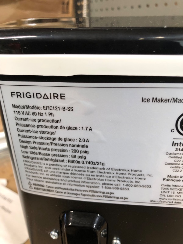 Photo 6 of **NONREFUNDABLE**FOR PARTS OR REPAIR**SEE NOTES**
Frigidaire Compact Countertop Ice Maker, Makes 26 Lbs. Of Bullet Shaped Ice Cubes Per Day, Silver Stainless
