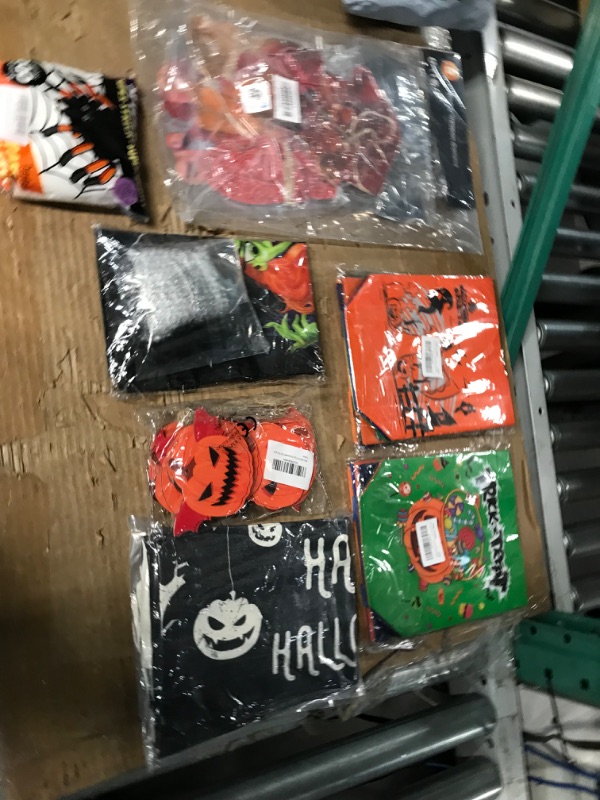 Photo 1 of **non refundable****
Miscellaneous Halloween Bundle (7 items)