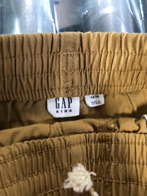 Photo 4 of GAP KIDS SHORTS GREY /TAN BOTH 14/16