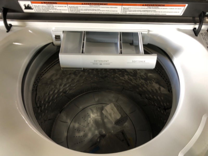 Photo 5 of *USED* Maytag Smart Capable 5.3-cu ft High Efficiency Impeller Smart Top-Load Washer (White) ENERGY STAR