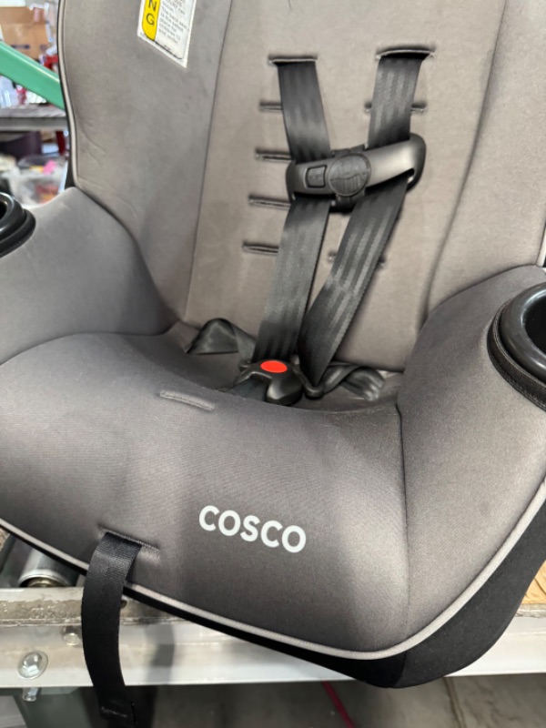 Photo 3 of Cosco Onlook 2-in-1 Convertible Car Seat, Rear-Facing 5-40 pounds and Forward-Facing 22-40 pounds and up to 43 inches, Black Arrows