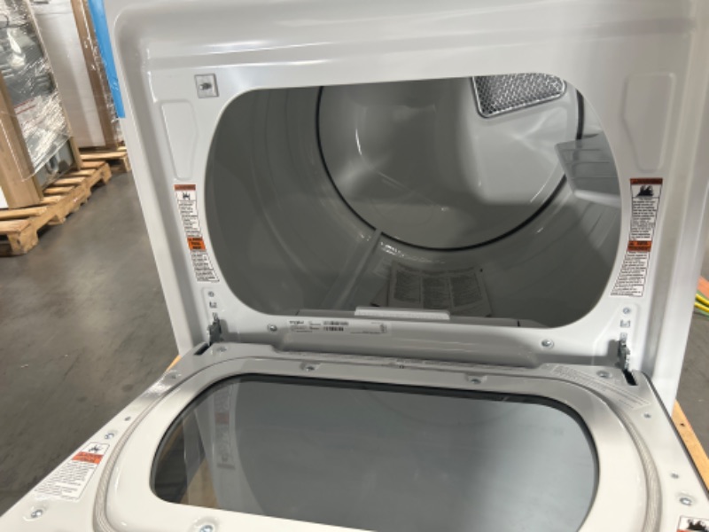 Photo 5 of Whirlpool 7.4-cu ft Electric Dryer (White)