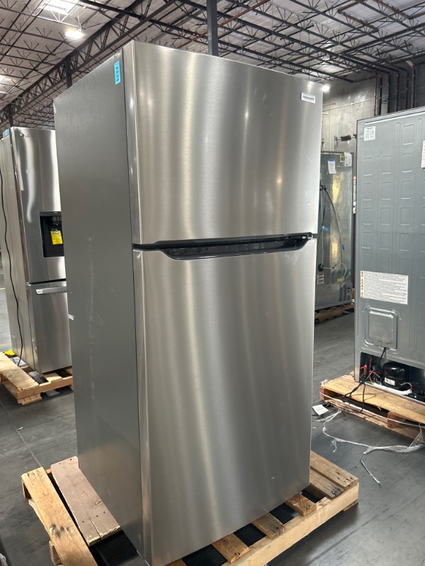 Photo 2 of Frigidaire Garage-Ready 20-cu ft Top-Freezer Refrigerator (Fingerprint Resistant Stainless Steel)