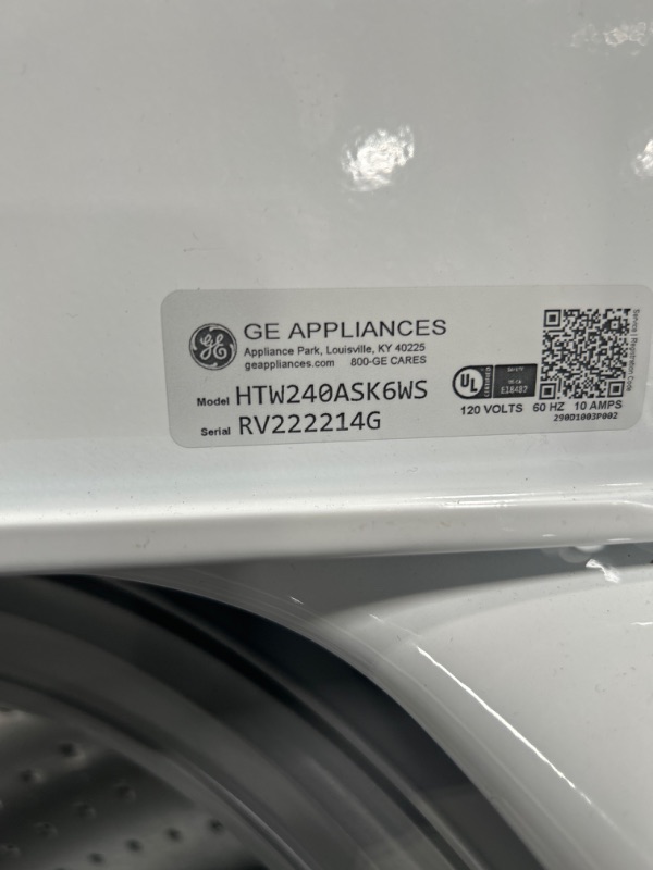 Photo 4 of Hotpoint 3.8-cu ft Agitator Top-Load Washer (White)