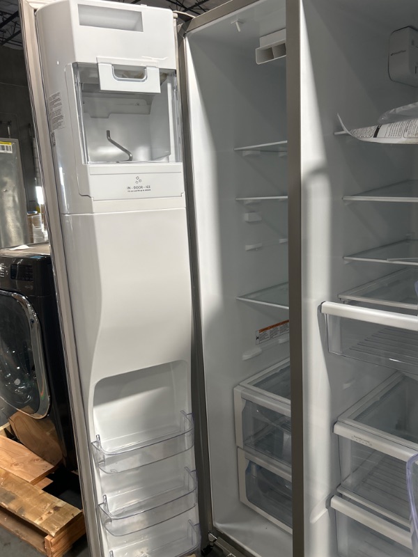 Photo 6 of Whirlpool 28.4-cu ft Side-by-Side Refrigerator with Ice Maker (Fingerprint Resistant Stainless Steel)