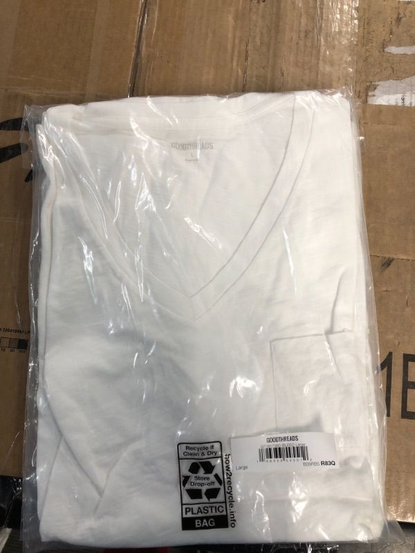 Photo 1 of Goodthreads Women's Vintage Cotton Pocket V-Neck T-Shirt 1 White Large