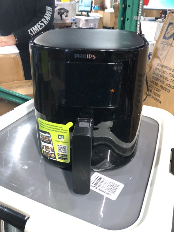 Photo 3 of Philips Essential Digital Airfryer-Compact with Rapid Air Technology (1.8lb/4.1L capacity)- HD9252/91 Compact Digital Airfryer