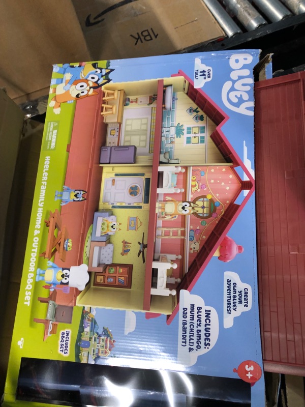 Photo 3 of **NON REFUNDABLE NO RETURNS SOLD AS IS**
**PARTS ONLY**USED
**MISSING ALL ACCESSORIES** 
Moose Toys Bluey Mega Bundle Home BBQ Playset And 4 Figures