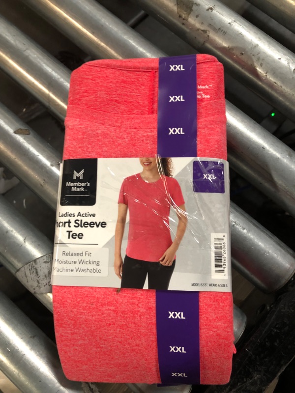 Photo 1 of Member's Mark Ladies Relaxed Moisture Wicking Short Sleeve Active Tee 2 pack
size xxl