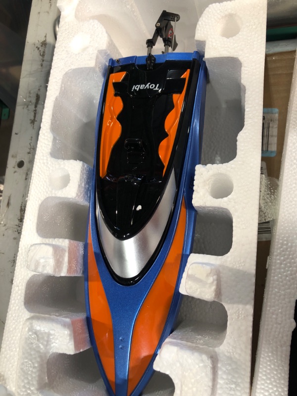 Photo 1 of RC Boat-Remote Control Boats for Pools and Lakes Fast RC Boats for Adults and Kids,4 Channel 2.4GHZ 25+ MPH Remote Control Boat with Rechargeable Boat Battery