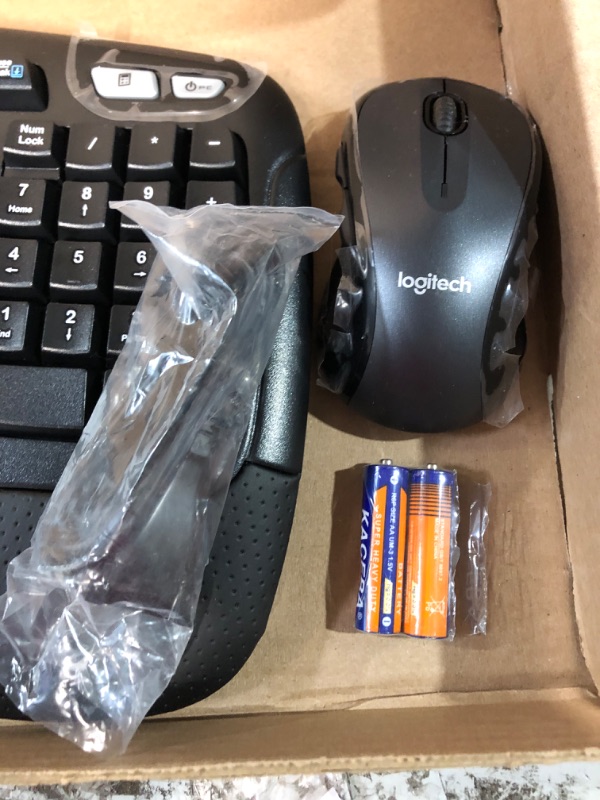 Photo 3 of * used * missing usb * 
Logitech MK550 Wireless Wave K350 Keyboard and Mouse Combo — Includes Keyboard and Mouse