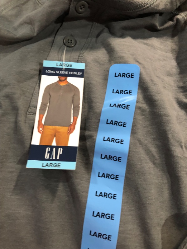 Photo 4 of gap men's long sleeve Henley(large) + members mark thermal Henley(small) bundle