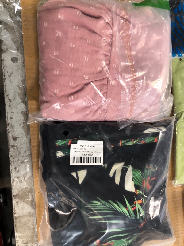 Photo 1 of ***Bundle**** There are 5 different items. NO returns!