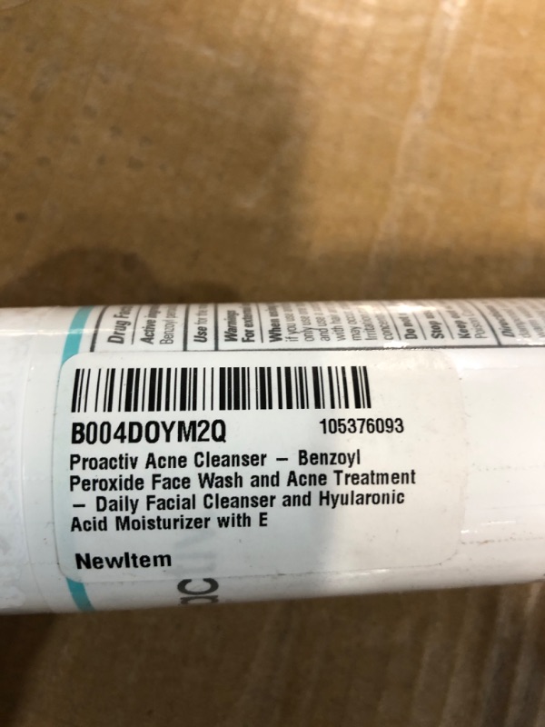 Photo 1 of ******BUNDLE****NO Return*****Proactiv Acne Cleanser - Benzoyl Peroxide Face Wash and Acne Treatment (2 bottles)