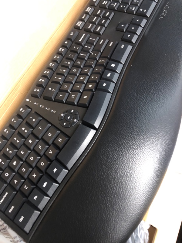 Photo 3 of MEETION Ergonomic Wireless Keyboard and Mouse, Ergo Keyboard with Vertical Mouse, Split Keyboard 