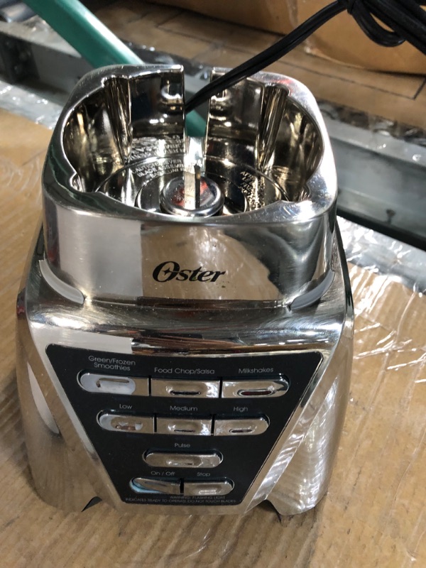 Photo 3 of [FOR PARTS, READ NOTES]
Oster Blender | Pro 1200 with Glass Jar, 24-Ounce Smoothie Cup and Food Processor Attachment, Brushed Nickel 