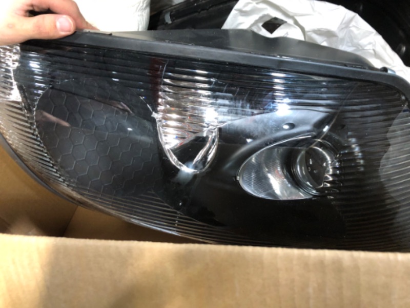 Photo 4 of [READ NOTES]
GUO SHI VN VNL Headlights Fits Volvo 2004-2017, Pair Set Left Driver and Right Passenger, Black Housing