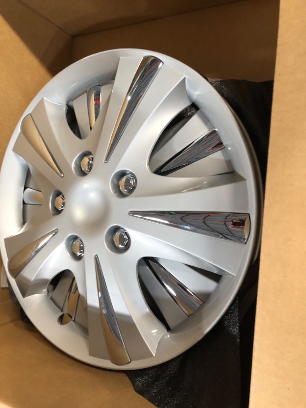 Photo 3 of Custom Accessories 96411 GT-5 Silver 15" Wheel Cover, Pack of 4