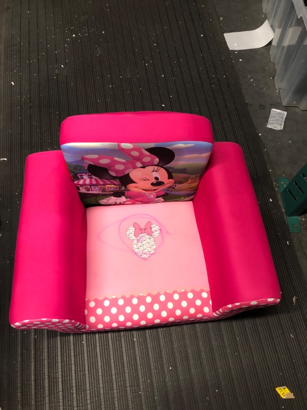 Photo 2 of Delta Children Disney Minnie Mouse Upholstered Chair