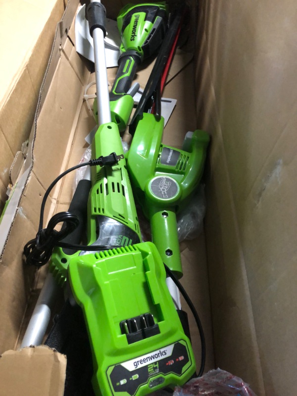 Photo 3 of ***NO BATTERY INCLUDED - UNABLE TO TEST***
Greenworks 40V 8-inch Cordless Pole Saw with Hedge Trimmer Attachment