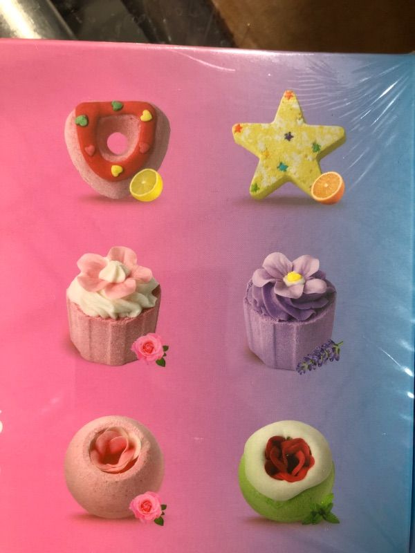 Photo 1 of Bath Bombs for Kids,Handmade Bubble Bath Bombs with Natural Sea Salt and Essential Oil,Perfect for Bubble & Spa Bath,6 pcs Bath Bombs Gift Set,Mother's Day Gifts for mom,Wife
