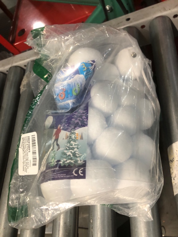 Photo 2 of *OUTER PACKAGE DAMAGED* ELCOHO 36 Pieces 2 Inch Fake Snowballs Artificial Snowball Fight Fake Winter Snowball Fluffy Fun Stress Snowballs Toys for Xmas Party Supplies Winter Snowball Fight Games Indoors
