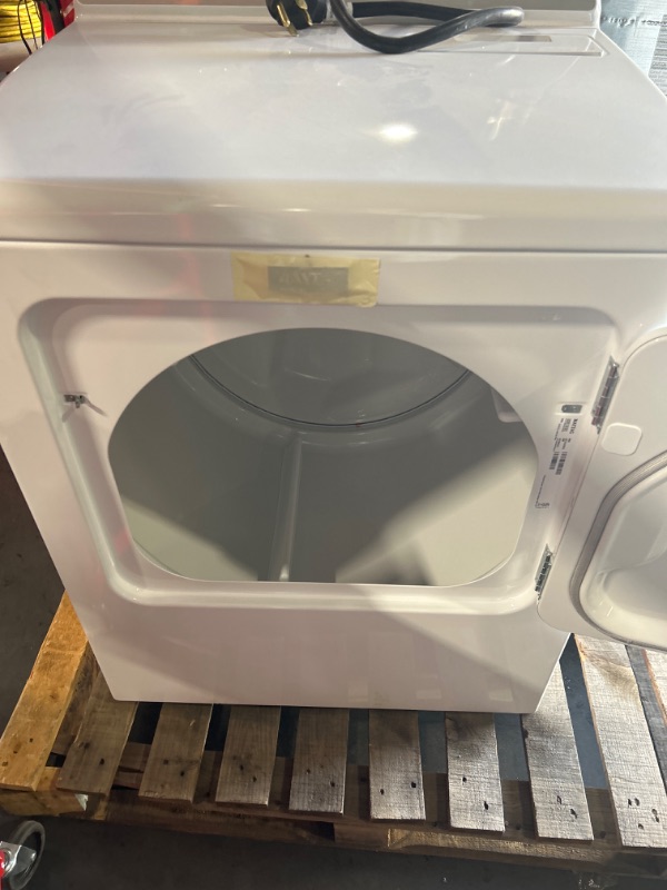 Photo 5 of **UNABLE TO TEST**  Maytag 7-cu ft Electric Dryer (White)