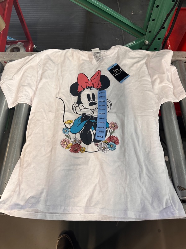 Photo 2 of Disney Minnie Mouse Tee, Size Large