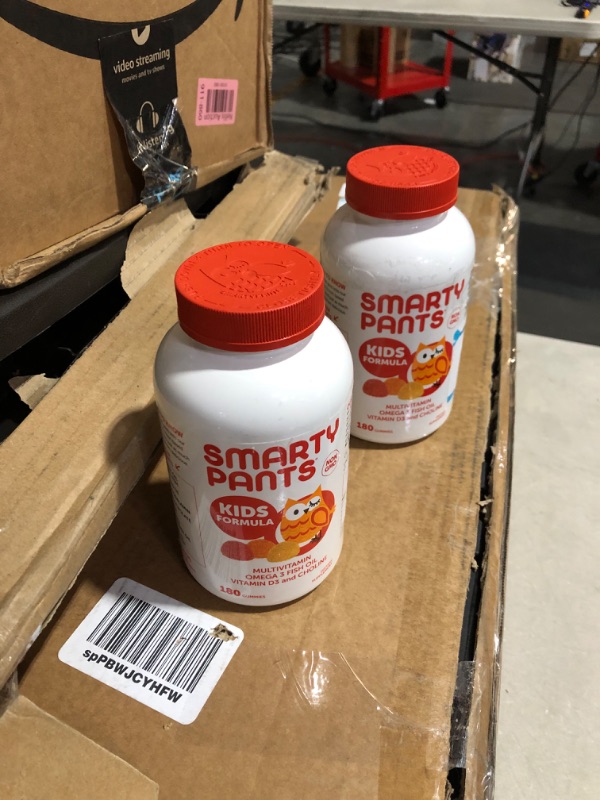 Photo 1 of (Bundle of 2 - Expires March 6th, 2024)
Smarty Pants Kids Complete Multi-Vitamin, 180 Gummies