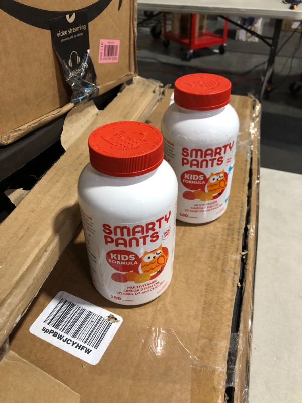 Photo 2 of (Bundle of 2 - Expires March 6th, 2024)
Smarty Pants Kids Complete Multi-Vitamin, 180 Gummies