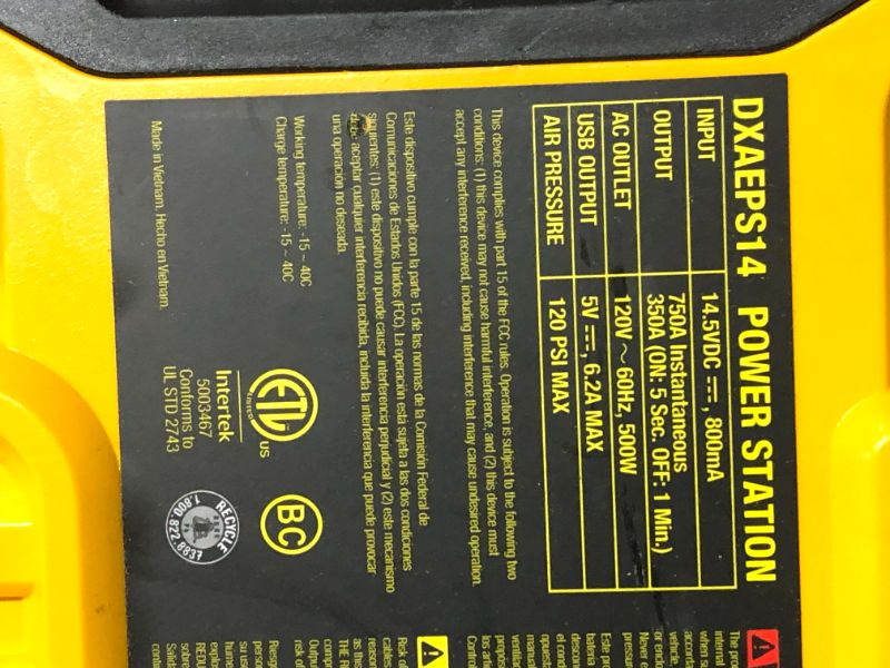 Photo 5 of ***POWERS ON - UNABLE TO TEST FURTHER***
DEWALT DXAEPS14 1600 Peak Battery Amp 12V Automotive Jump Starter/Power Station